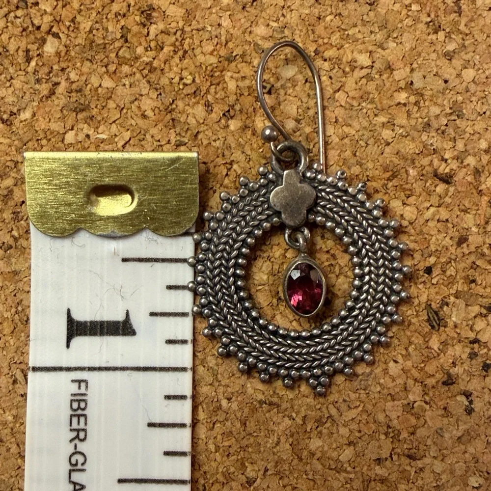 Elegant Silver Earrings with Purple Gemstone - Picture 5 of 5